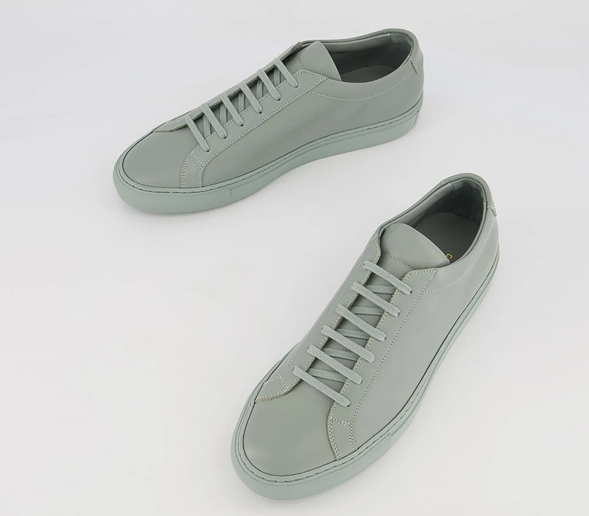 Common Projects Achilles Low Trainers M-Women Premium Trainers