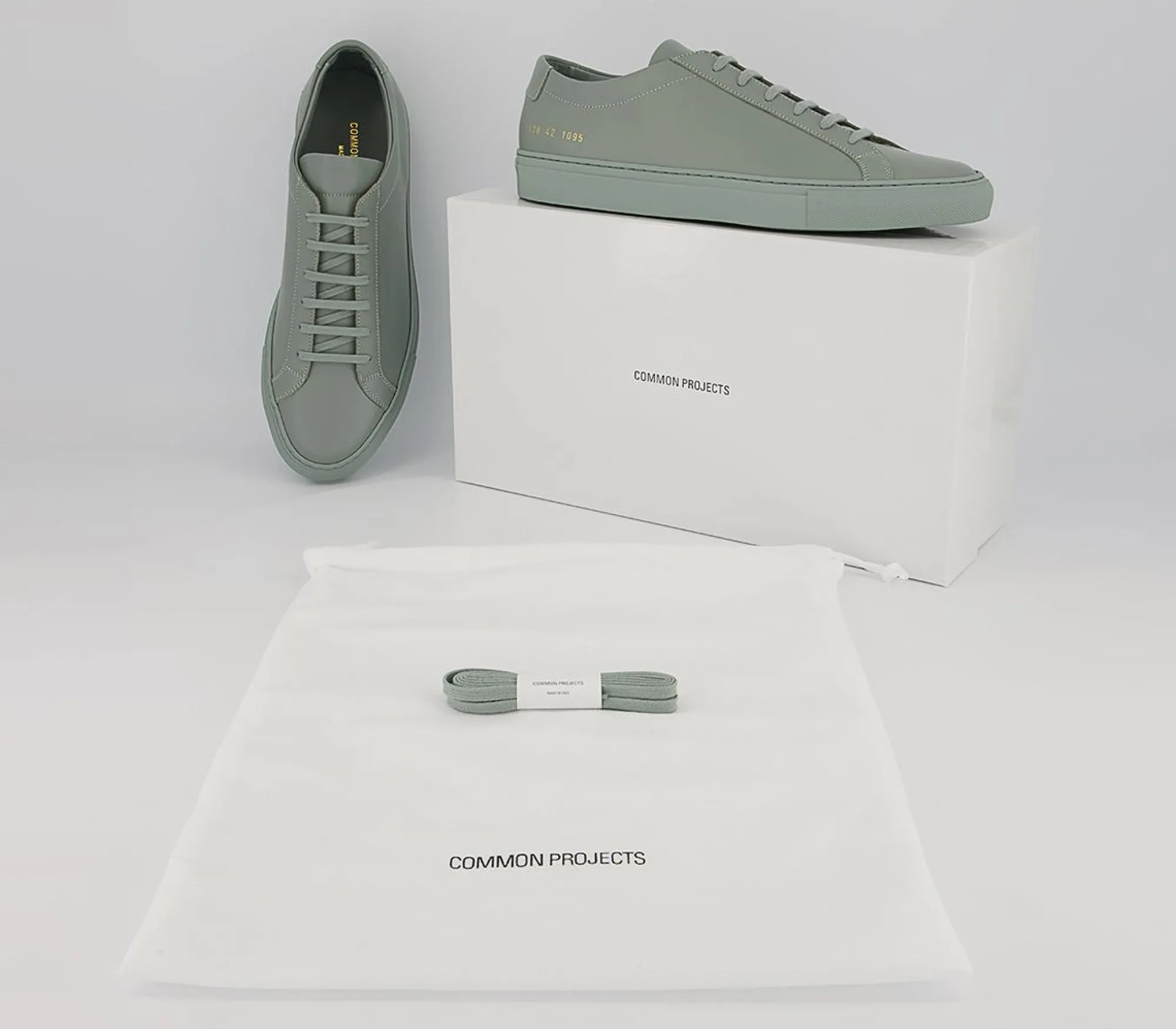 Common Projects Achilles Low Trainers M-Women Premium Trainers
