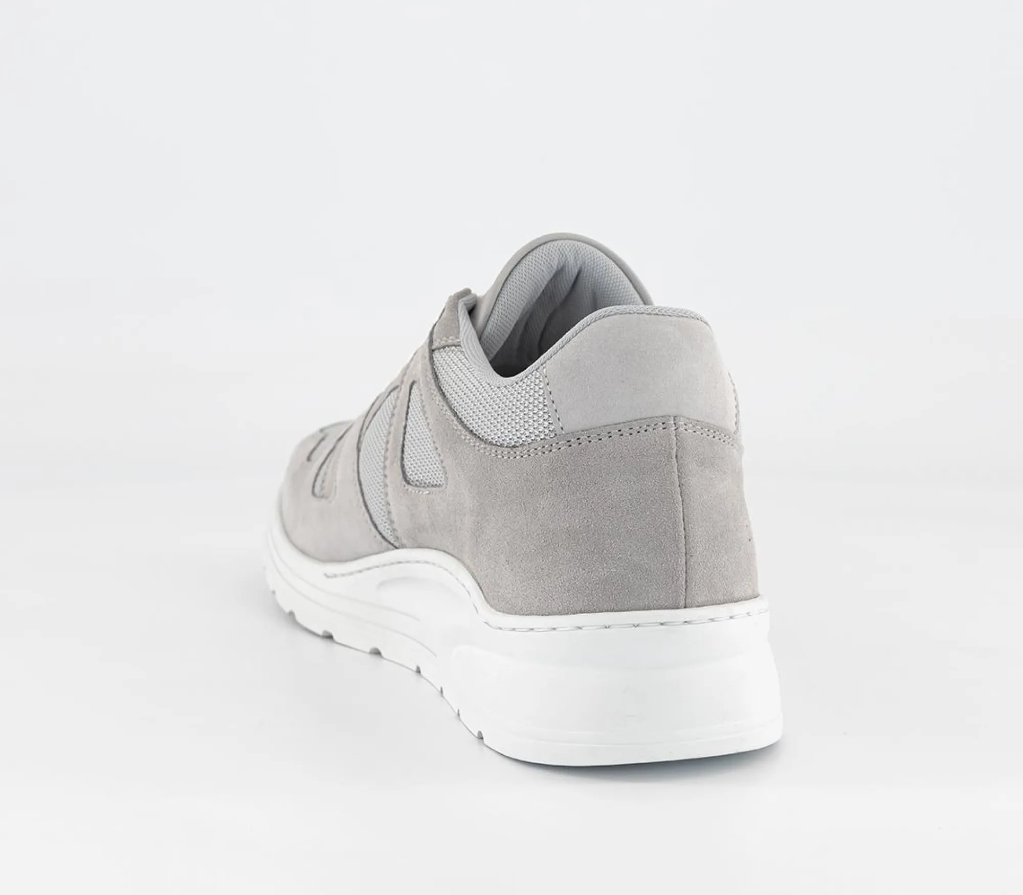 Common Projects Cross Trainers-Men Premium Trainers