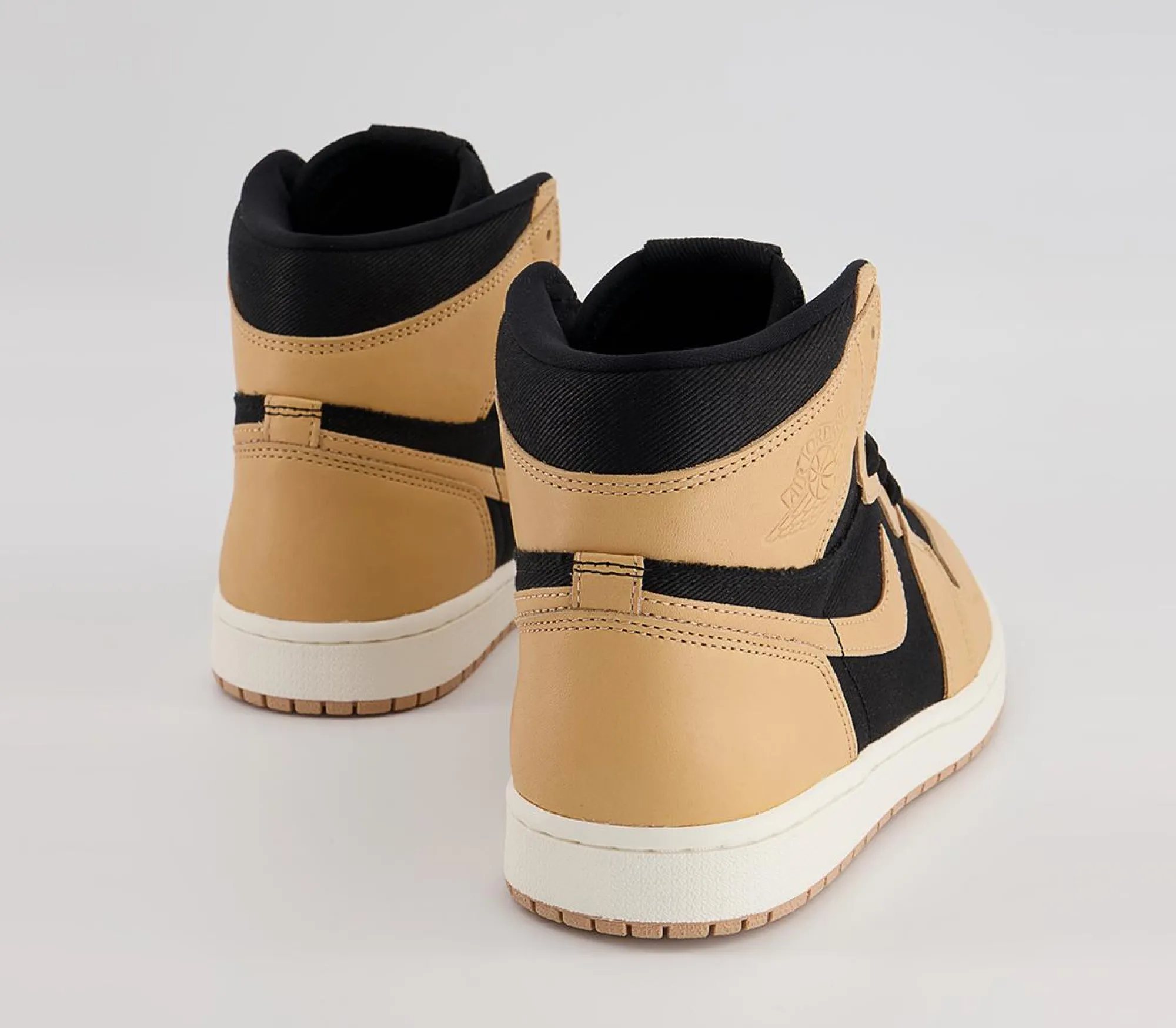 Jordan Air 1 Retro High "Heirloom"-Women Classic Trainers