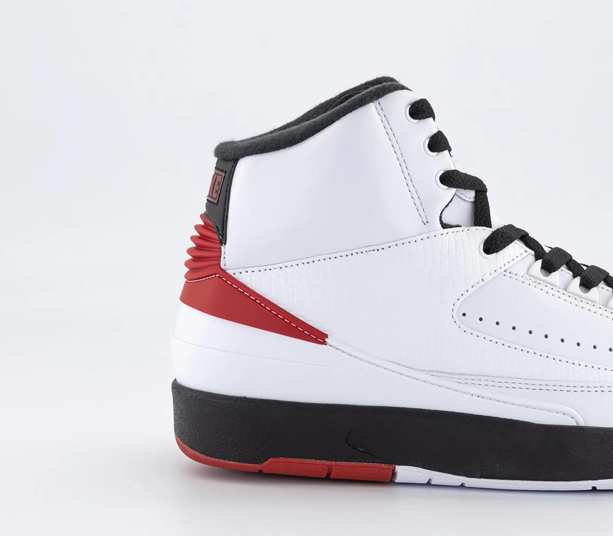 Jordan Air 2 Trainers-Men Basketball Trainers