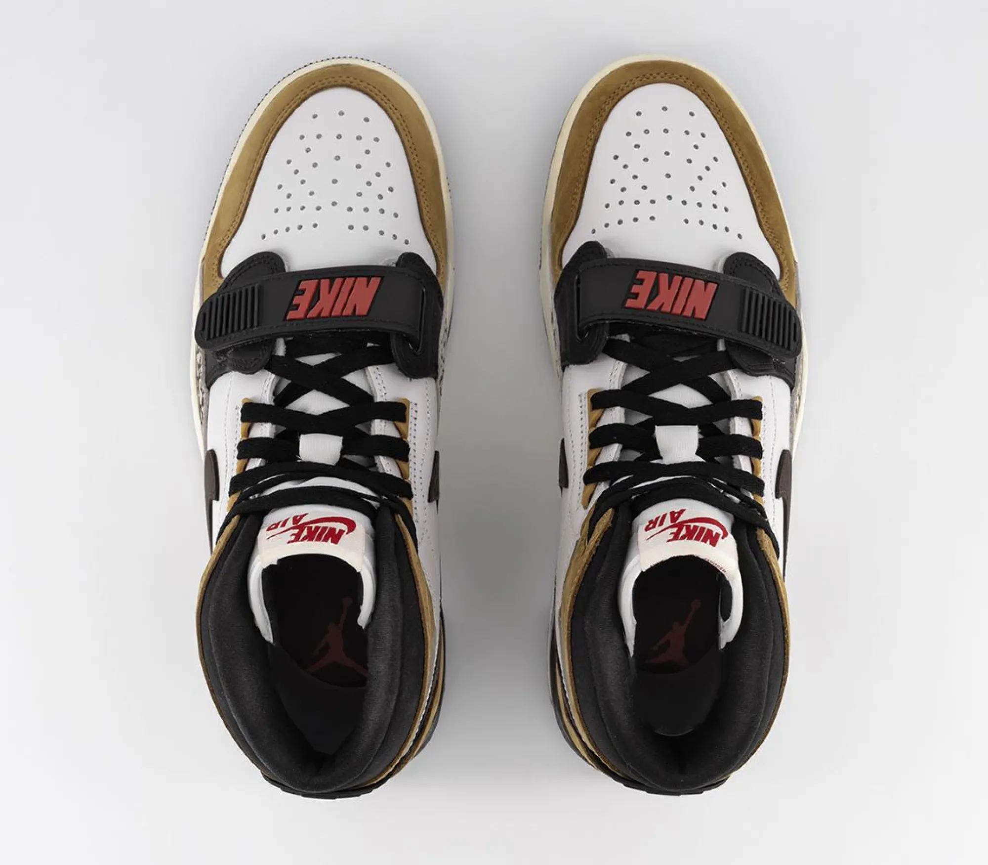 Jordan Air Legacy 312 Trainers-Men Basketball Trainers