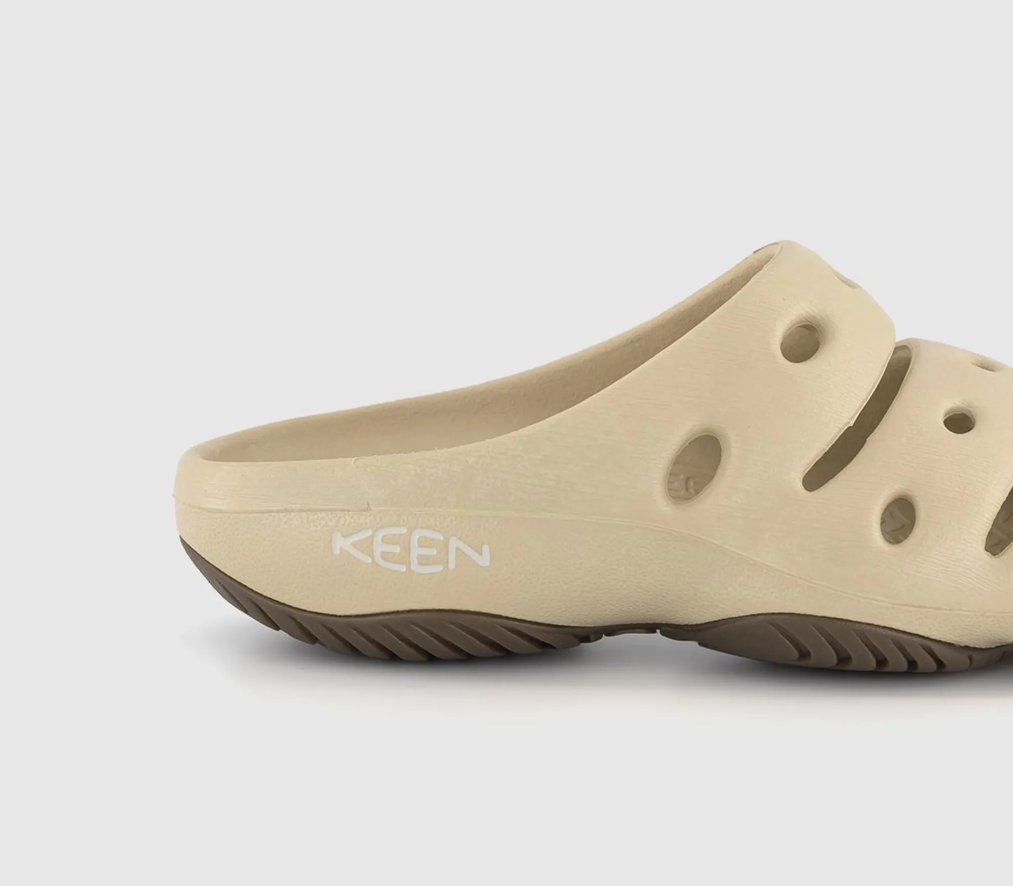 KEEN Yogui Sandals-Men Sandals & Slides