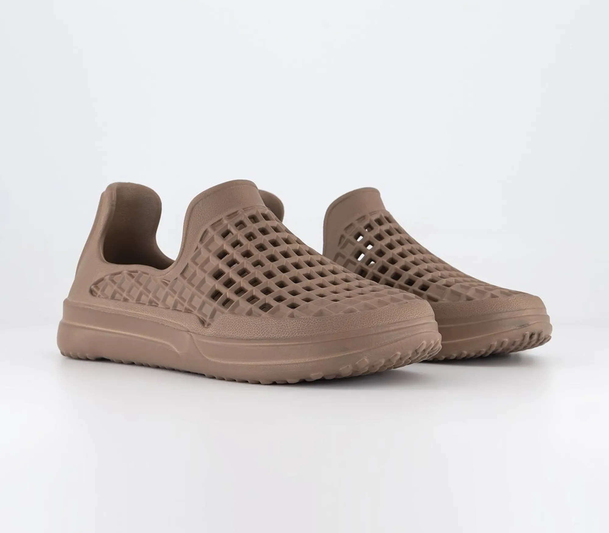 LUSSO CLOUD Scenario Slip Ons-Men Sandals & Slides