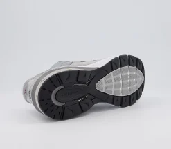 New Balance M990 Trainers-Men Classic Trainers