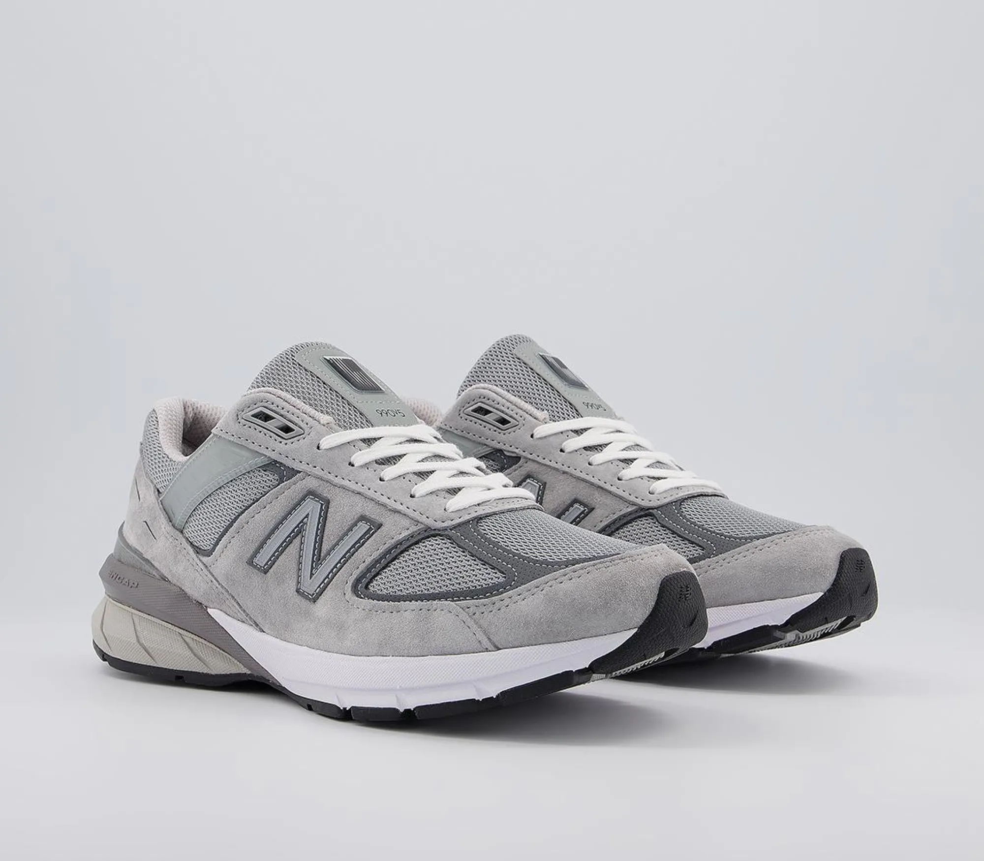 New Balance M990 Trainers-Men Classic Trainers