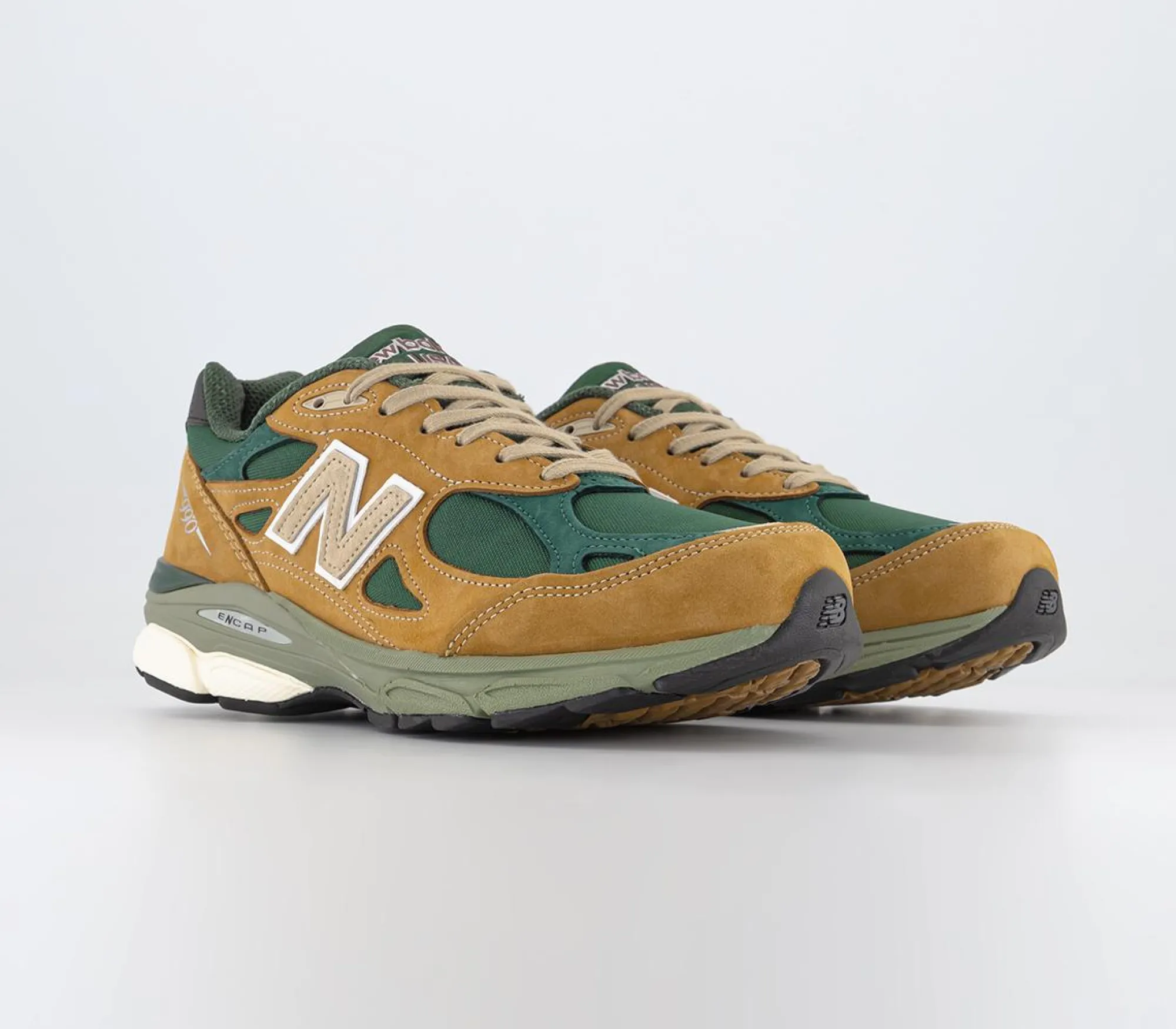 New Balance 990V3 Trainers-Women Premium Trainers