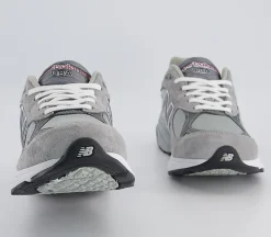 New Balance 990V3 Trainers-Women Premium Trainers