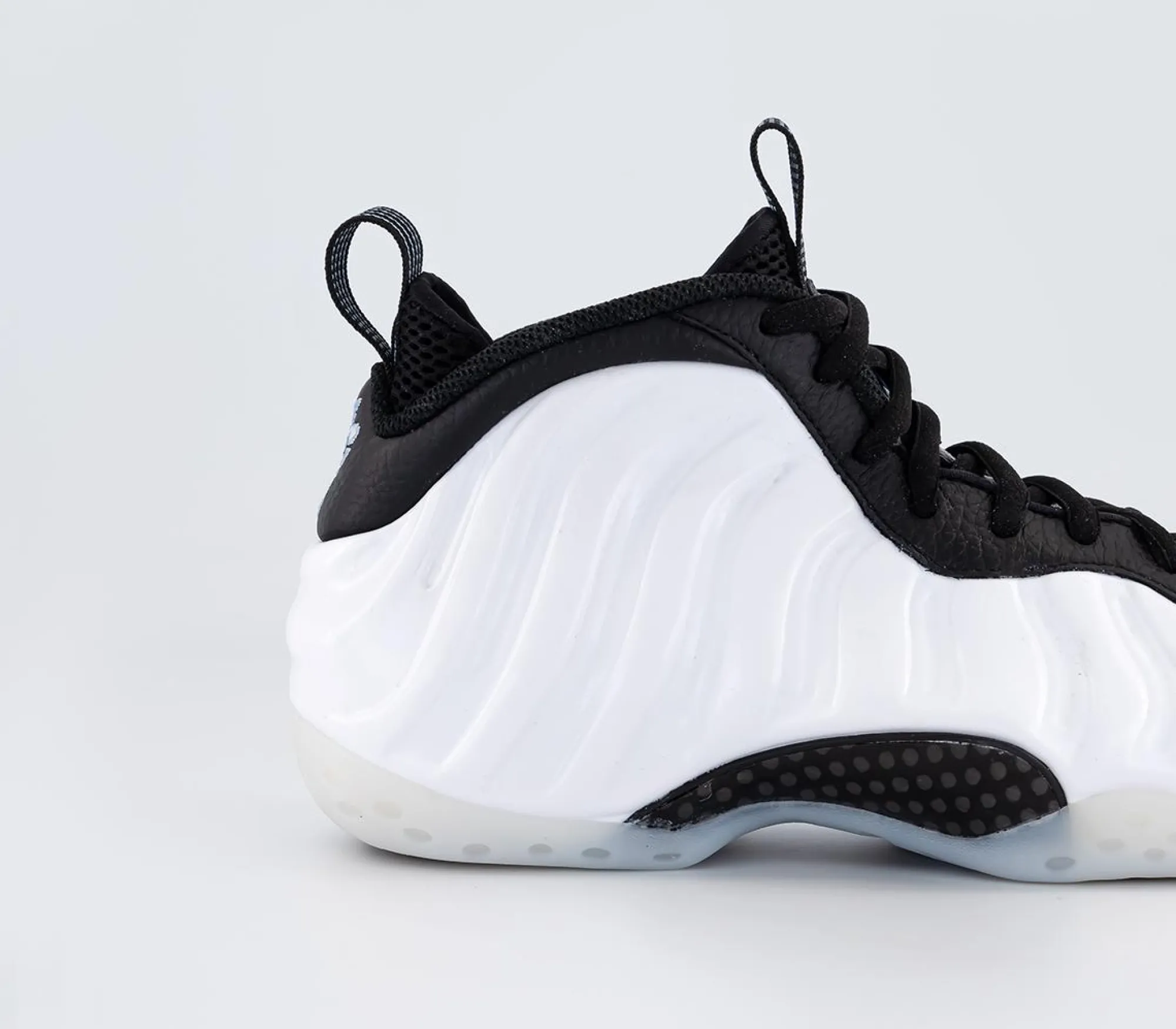 Nike Air Foamposite One Trainers-Men Basketball Trainers