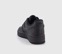 Nike Air Force 1 07 Trainers-Women Classic Trainers