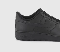 Nike Air Force 1 07 Trainers-Women Classic Trainers