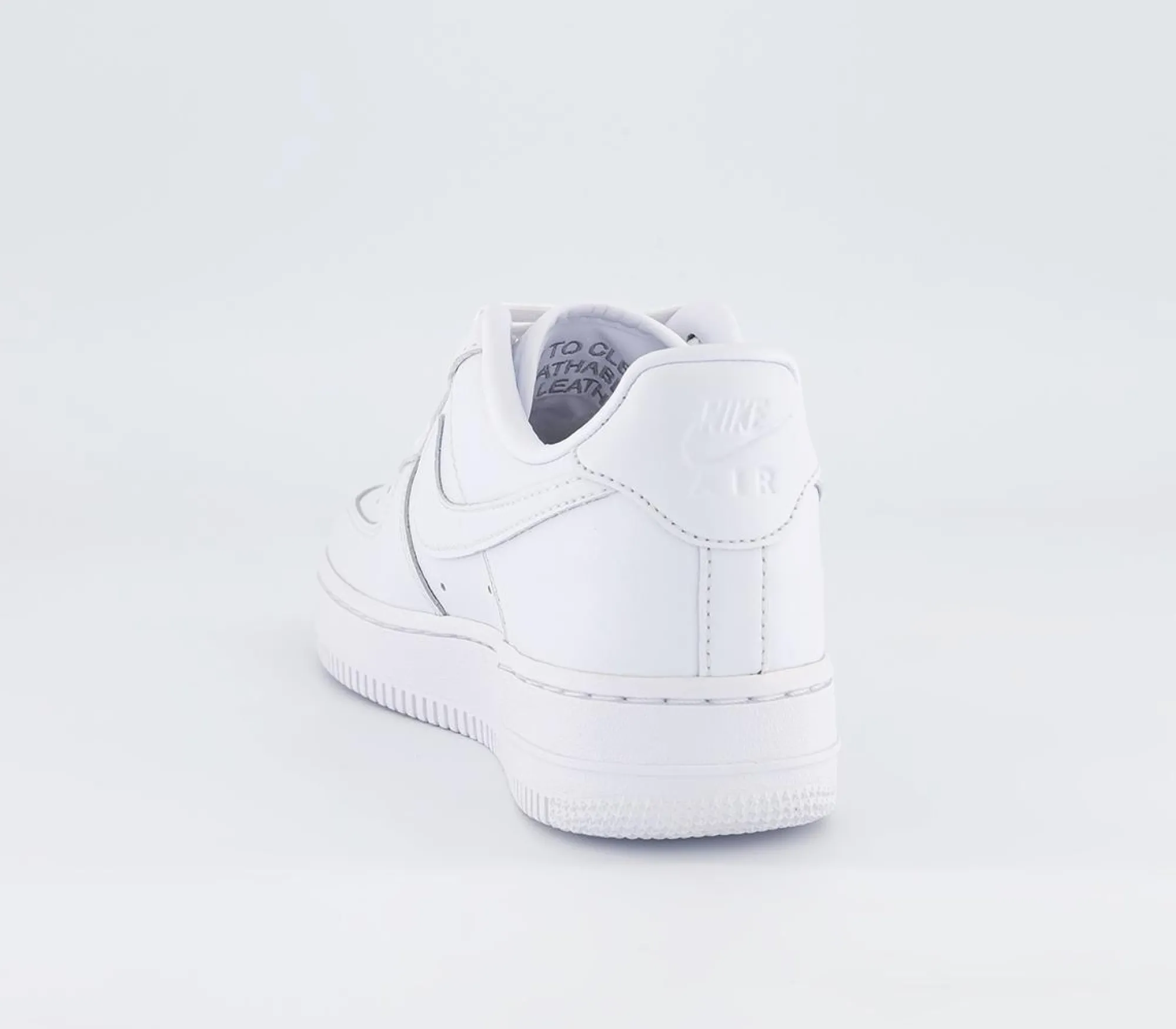 Nike Air Force 1 07 Trainers-Men Classic Trainers