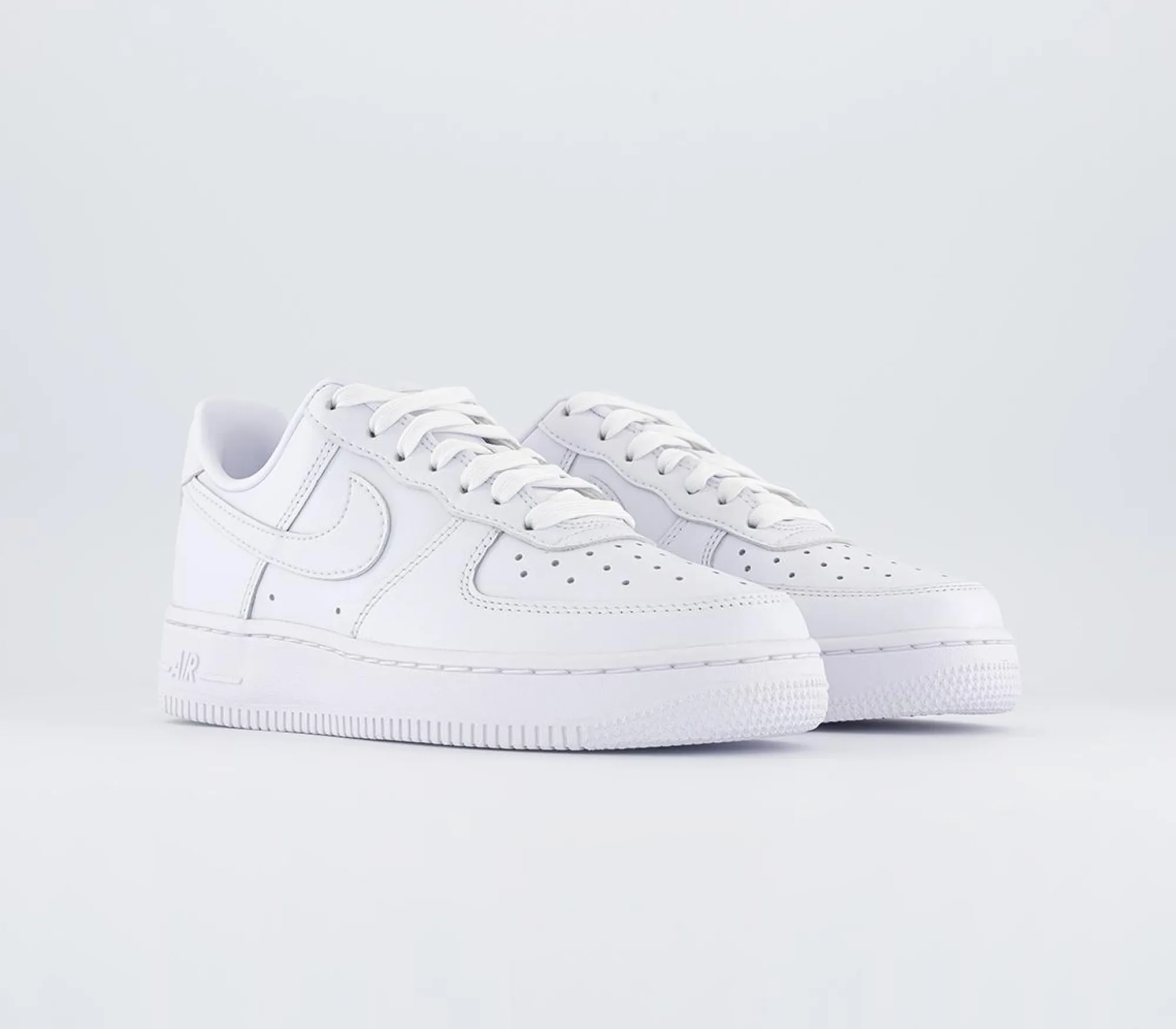 Nike Air Force 1 07 Trainers-Men Classic Trainers