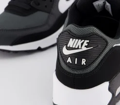 Nike Air Max 90 Trainers-Women Classic Trainers