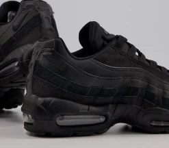 Nike Air Max 95 Trainers-Men Classic Trainers