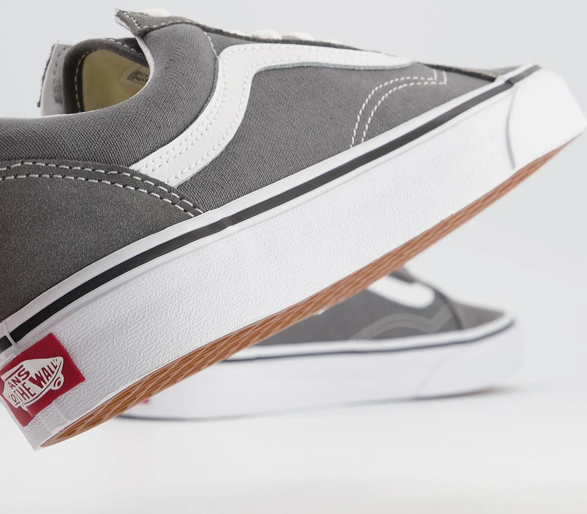 Vans Old Skool Trainers-Women Classic Trainers