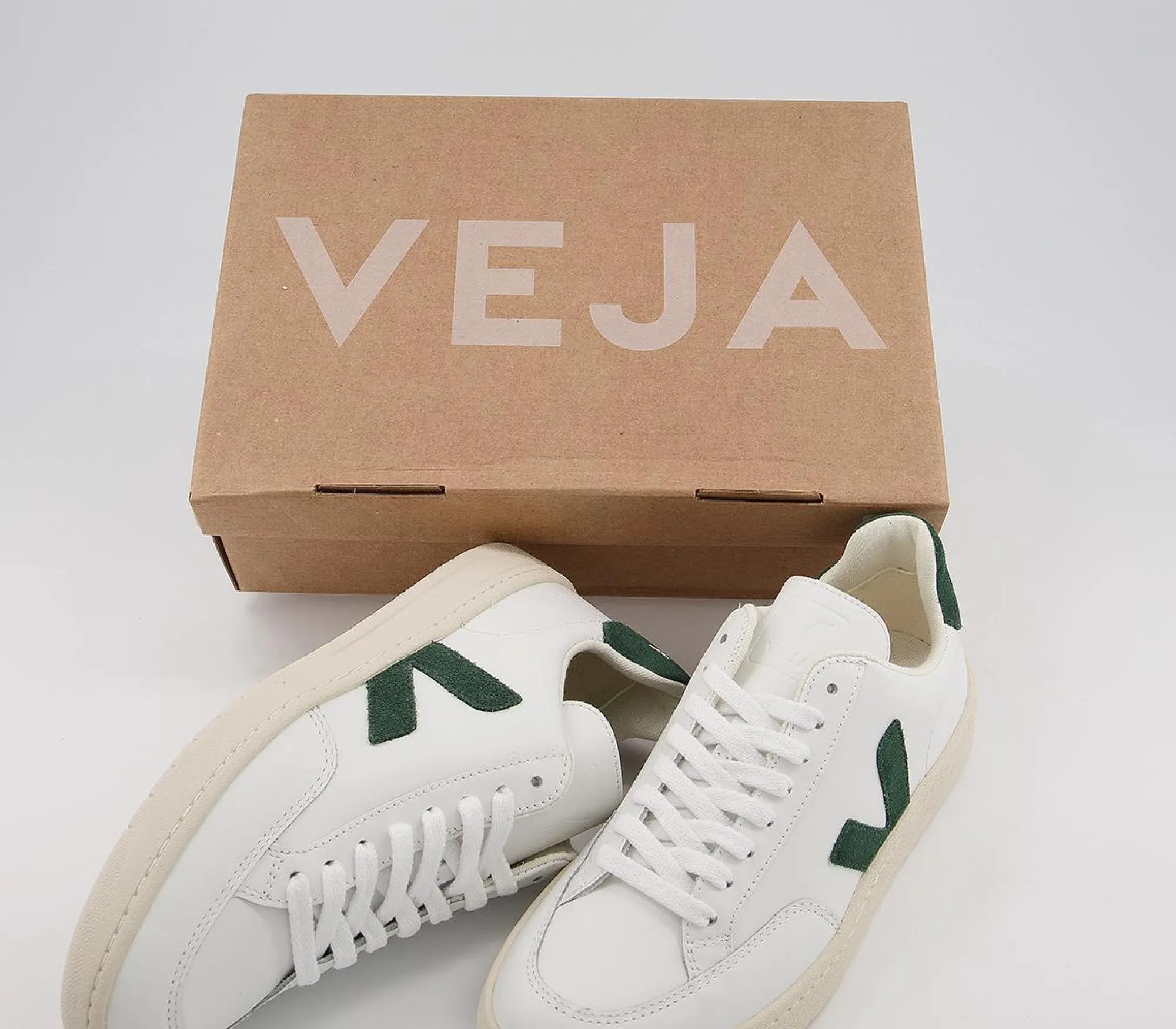 VEJA V-12 Trainers-Men Classic Trainers